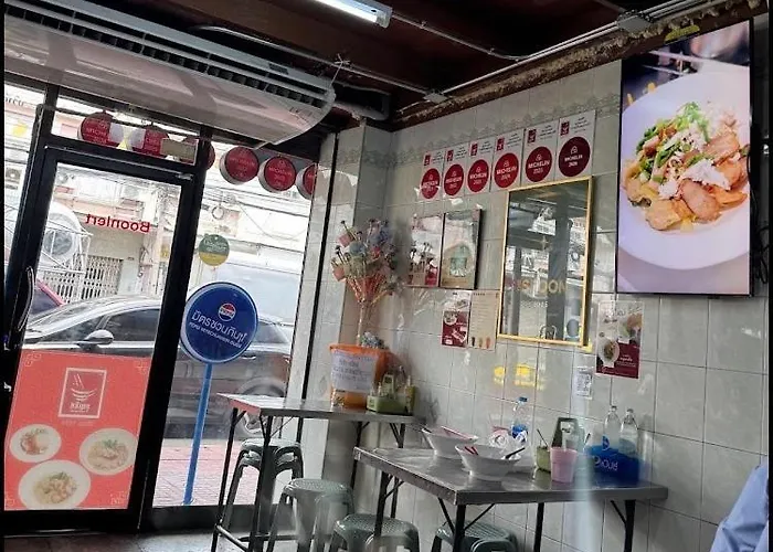 Boonlert Egg Noodle Bangkok